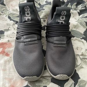 Adidas shoes men’s size 10.5